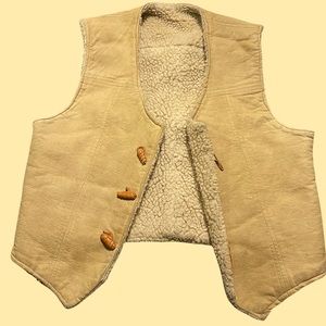 Vintage sheepskin vest western